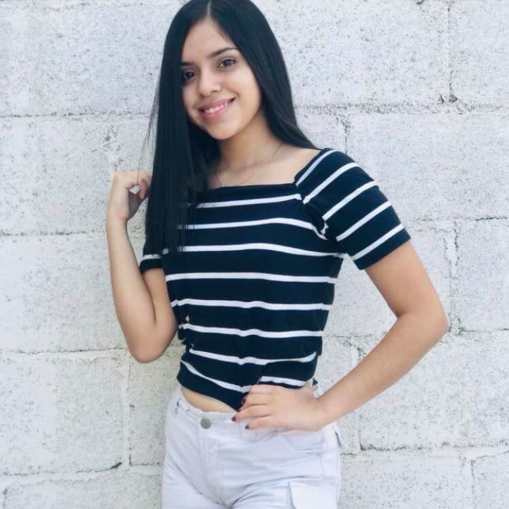 Meet your Posher, Mariana